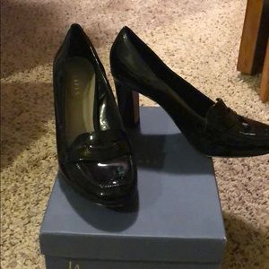 Nickels excellent used condition shoes